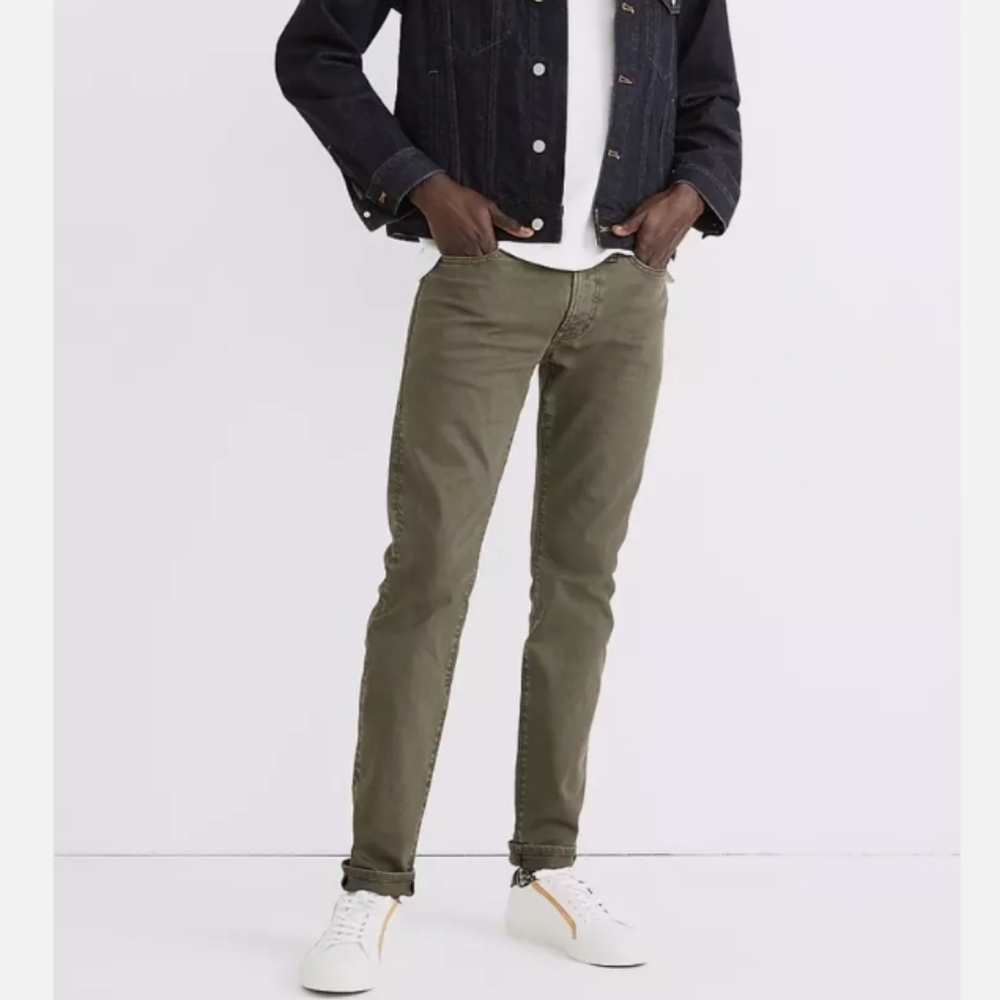 NWOT Madewell Slim Jeans in Green (Flawed)